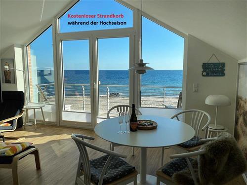 Holiday Home/Apartment - 2 persons -  - Strandstraße - 24321 - Hohwacht