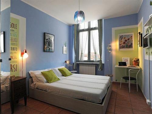 Ferienhaus - 2 Personen -  - 10122 - Turin