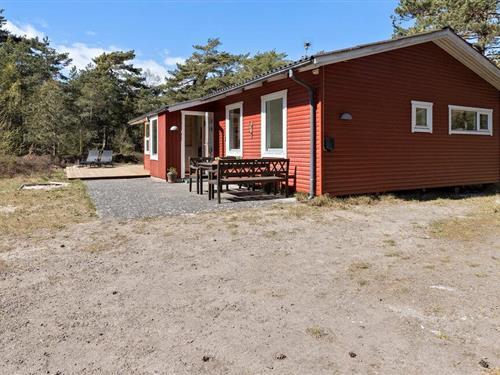 Sommerhus - 6 personer -  - Aspesgårdsskoven - Strandmarken - 3720 - Åkirkeby