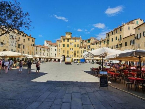 Ferienwohnung - 5 Personen -  - 55100 - Lucca