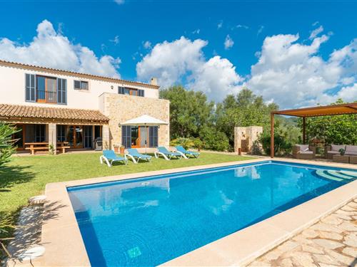 Holiday home - 6 persons -  - Diseminado Poligono - Can Alba, Sant Llorenc - 07530 - Sant Llorenc