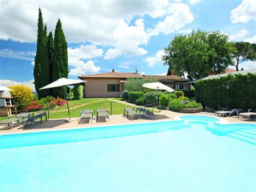 Ferienhaus - 15 Personen -  - 06061 - Castiglione Del Lago