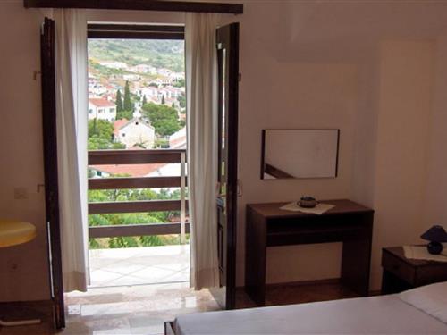 Holiday apartment - 2 persons -  - 21420 - Bol