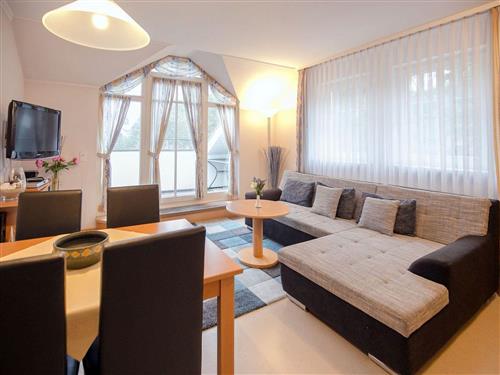 Ferienhaus - 4 Personen -  - Dollahner Straße - 18609 - Ostseebad Binz