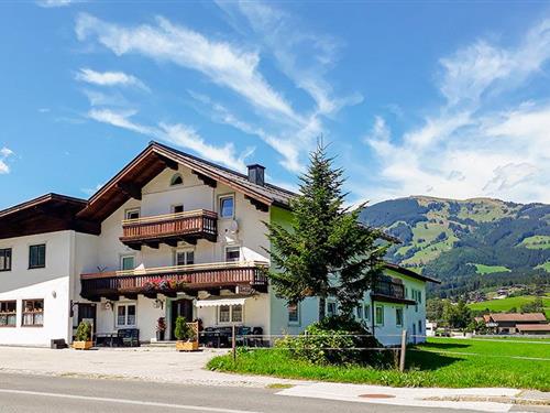 Holiday Home/Apartment - 26 persons -  - Reitlehen - 5731 - Hollersbach