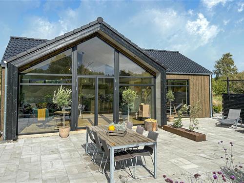 Sommerhus - 7 personer -  - Søndre Mosevej - Snogebæk - 3730 - Nexø