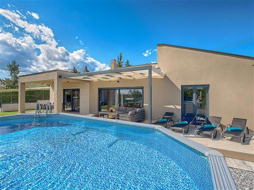 Holiday home - 6 persons -  - Pula/Manjadvorci - 52207