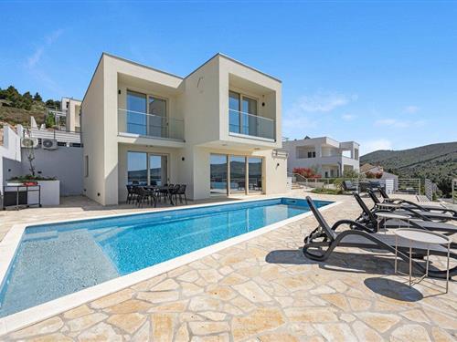 Sommerhus - 8 personer -  - Jasenova - Sibenik-Zaboric - 22000 - Zaboric