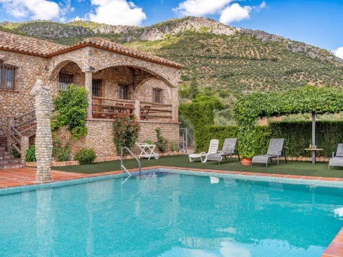 Sommerhus - 14 personer -  - Calle Dornajo S/N - Algodonales, Algodonales - 11680 - Algodonales
