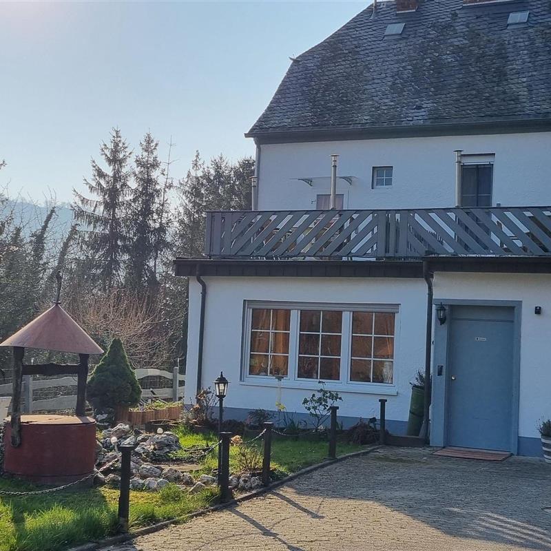 Ferielejlighed - 2 personer -  - Moselstraße - 54536 - Kröv / Kövenig