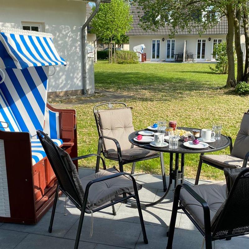 Sommerhus - 6 personer -  - Kliffstraße - 18211 - Nienhagen
