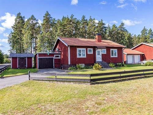 Holiday home - 4 persons -  - Timmervägen - Eksjö - 575 98 - Hjältevad
