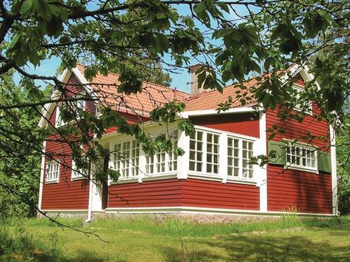 Holiday home - 6 persons -  - Vennebjörke - 598 94 - Vimmerby