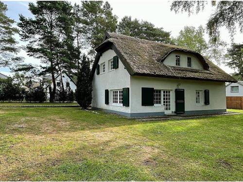 Sommerhus - 5 personer -  - 18551 - Glowe