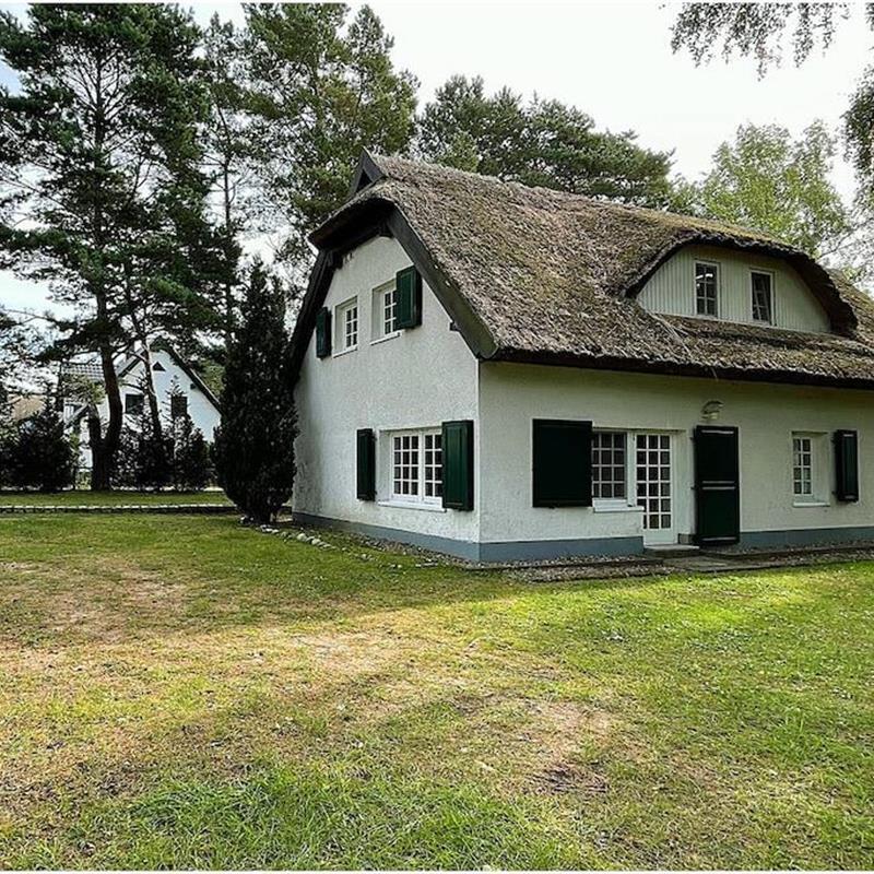 Sommerhus - 5 personer -  - 18551 - Glowe