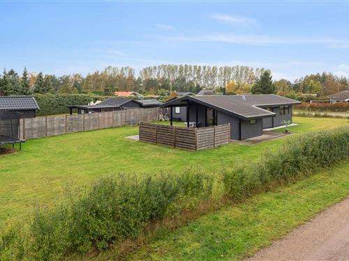 Sommerhus - 6 personer -  - Holmegårdsvej - 4873 - Væggerløse