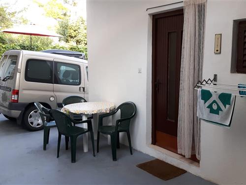 Holiday Home/Apartment - 2 persons -  - Stanici - 21310 - Stanici