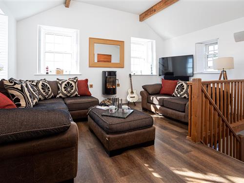 Cottage - 8 persons -  - LA14 3YQ - Walney