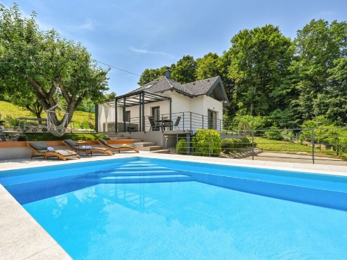 Holiday home - 6 persons -  - Vinogradska ulica - Varazdin-Beretinec - 42201 - Beretinec