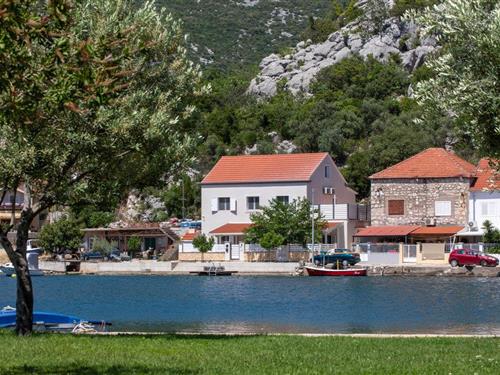 Holiday home - 4 persons -  - Primorska - Ploce-Rogotin - 20343 - Rogotin