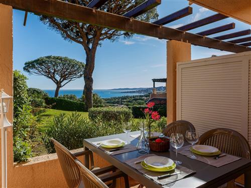 Holiday apartment - 4 persons -  - Sainte Maxime - 83120