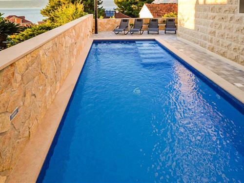 Holiday Home/Apartment - 6 persons -  - Molo Lozna III - Otok Brac - Postira - 21410 - Postira