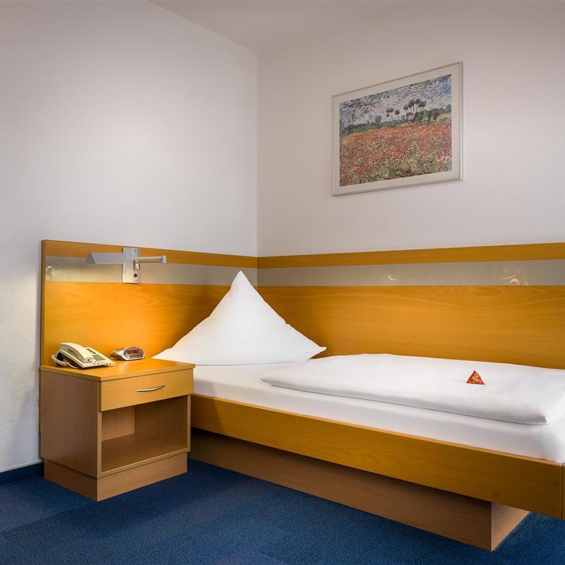 Ferielejlighed - 1 person -  - Sophienstraße - 76133 - Karlsruhe