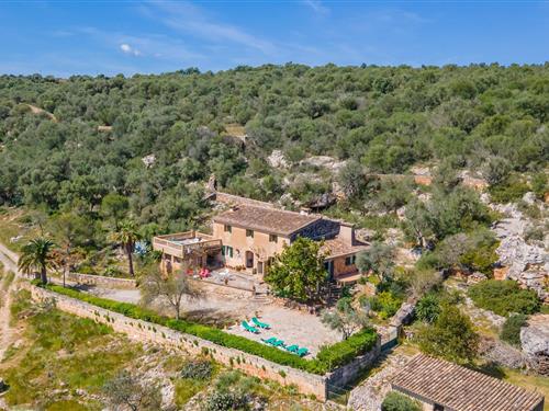 Holiday home - 10 persons -  - Polígono - Ses Coves, Petra - 07520 - Petra