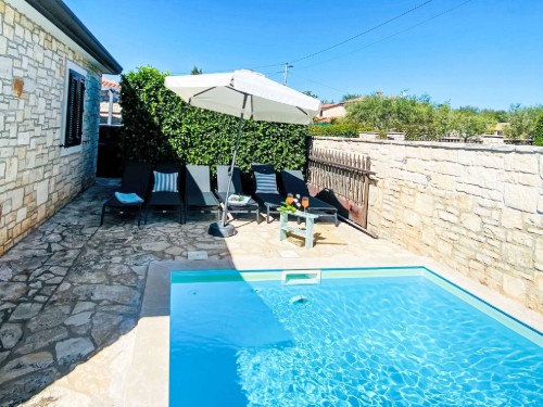 Ferienhaus - 6 Personen -  - 52465 - Porec/Tar