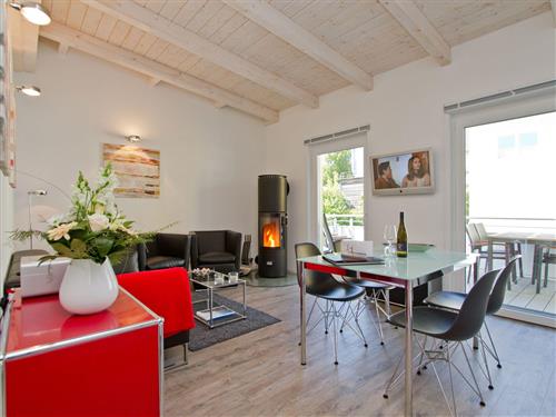 Ferienhaus - 4 Personen -  - Seestraße 16 b - 17424 - Heringsdorf (Seebad)