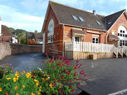 Holiday Home/Apartment - 3 persons -  - TA24 5JH - Minehead