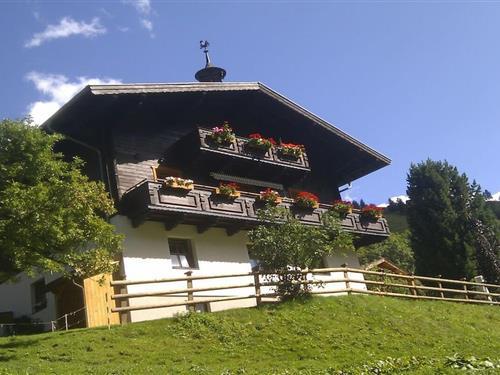 Holiday Home/Apartment - 5 persons -  - 5661 - Rauris