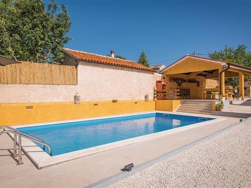 Holiday home - 8 persons -  - Draguzeti - Barban-Draguzeti - 52207 - Barban