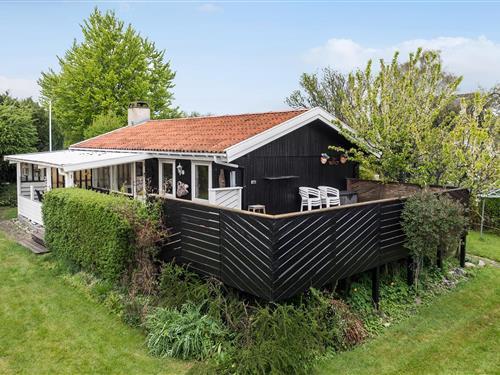 Sommerhus - 6 personer -  - Birkestien - 4654 - Fakse Ladeplads