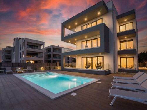Holiday home - 16 persons -  - Stari Put - 23234 - Vir