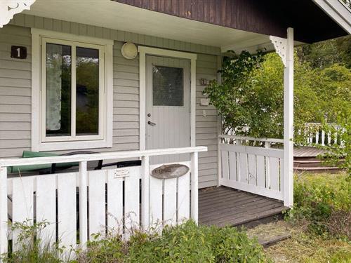 Holiday home - 4 persons -  - Holmvägen 11 nr. - Hälludden/Byxelkrok - 387 75 - Byxelkrok