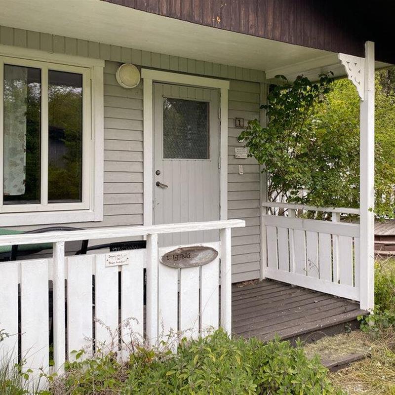 Sommerhus - 4 personer -  - Holmvägen 11 nr. - Hälludden/Byxelkrok - 387 75 - Byxelkrok