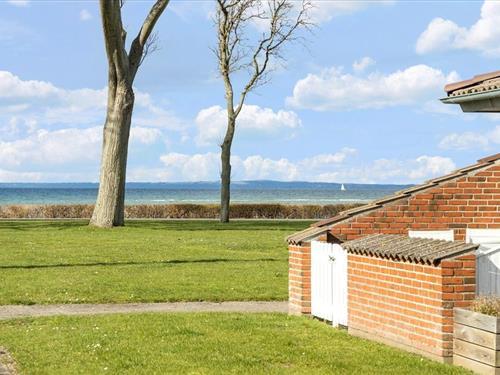 Ferienhaus - 4 Personen -  - Grønnevej 8 Lejl. - 5400 - Bogense