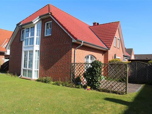 Holiday Home/Apartment - 4 persons -  - Emsweg - 26736 - Greetsiel