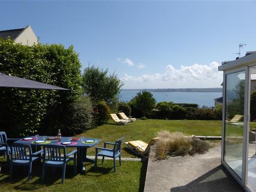 Holiday Home/Apartment - 4 persons -  - 22700 - Perros-Guirec