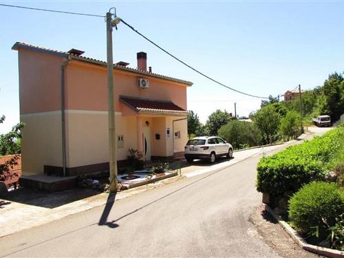 Holiday apartment - 4 persons -  - Dobrec - 51415 - Dobrec