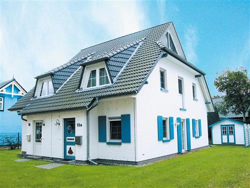 Holiday Home/Apartment - 6 persons -  - Alte Reihe - 18374 - Zingst