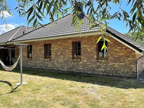 Holiday home - 4 persons -  - Neudorf - 25924 - Rodenäs