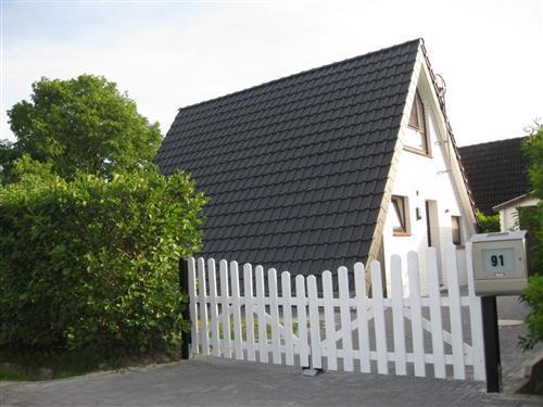 Holiday Home/Apartment - 4 persons -  - Achtern Diek - 26969 - Butjadingen / Burhave