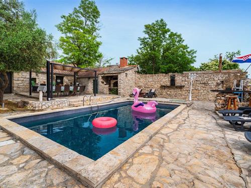 Sommerhus - 8 personer -  - Bukovic - Zadar-Benkovac - 23450 - Benkovac