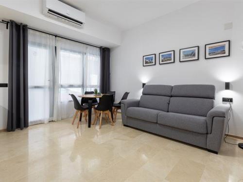 Holiday Home/Apartment - 5 persons -  - 46024 - Valencia / València