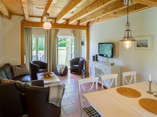 Feriehus - 10 personer -  - Kliffstraße - 18211 - Nienhagen