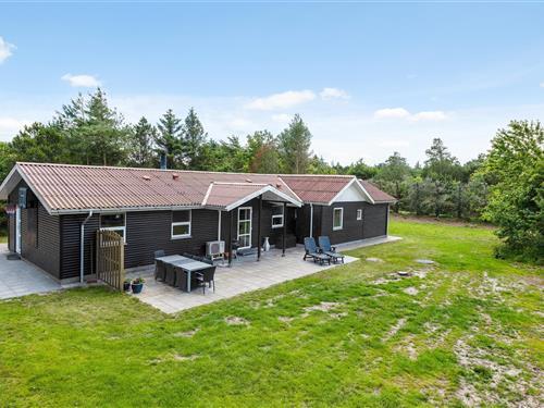 Holiday Home/Apartment - 8 persons -  - Porsevej - Lodbjerg Hede - 6950 - Ringkøbing