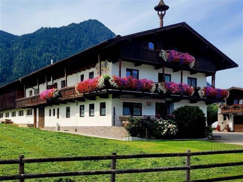 Holiday Home/Apartment - 6 persons -  - Neudorf - 6235 - Reith Im Alpbachtal