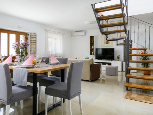 Holiday home - 4 persons -  - 52206 - Pula/Marcana